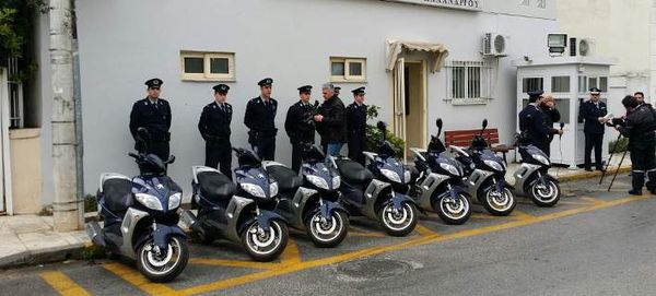 Με αυτά τα σκούτερ οι Αστυνομικοί της Γειτονιάς θα περιπολούν στις συνοικίες